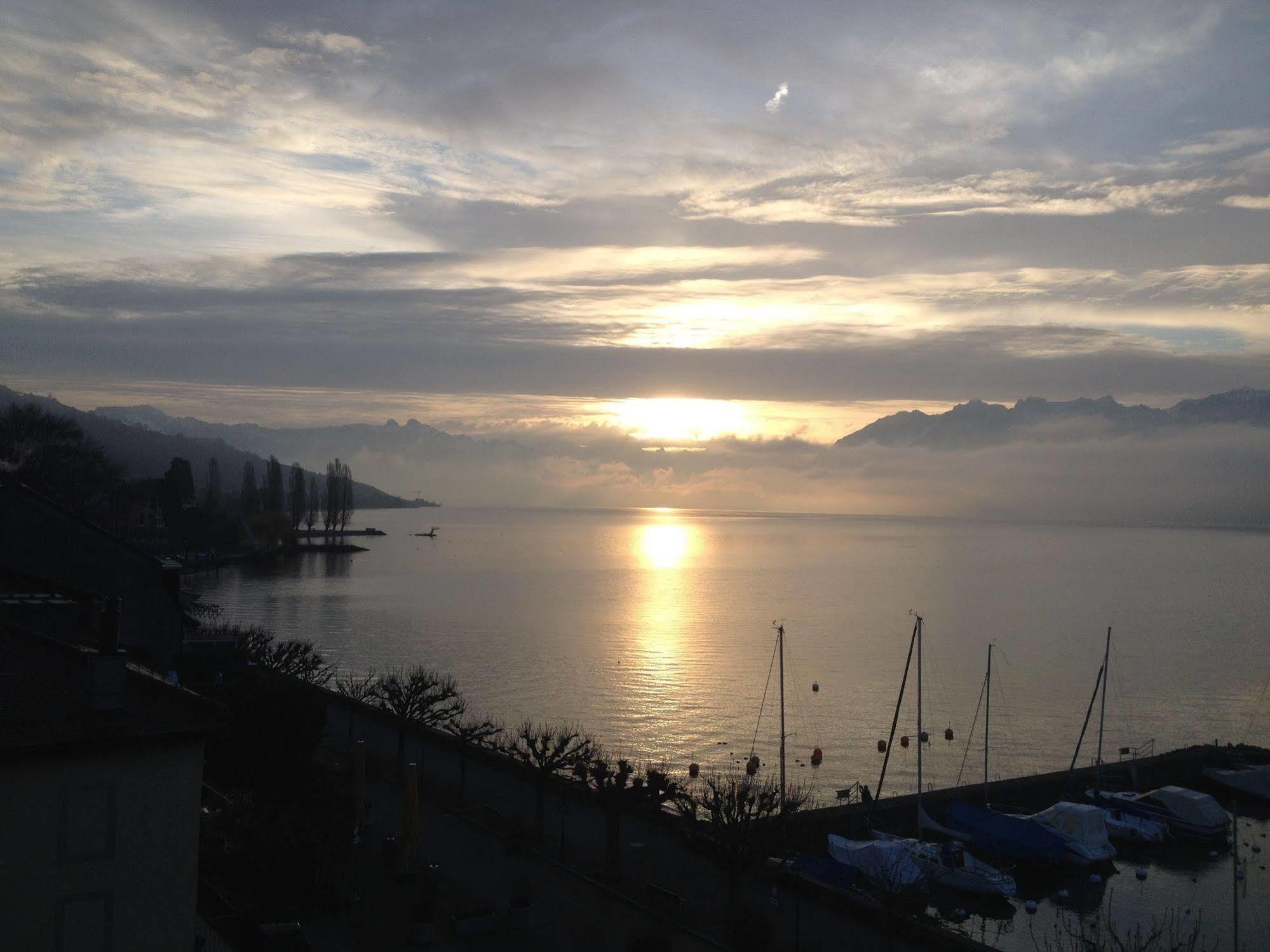 Rivage Hotel Restaurant Lutry Lausanne Exterior photo